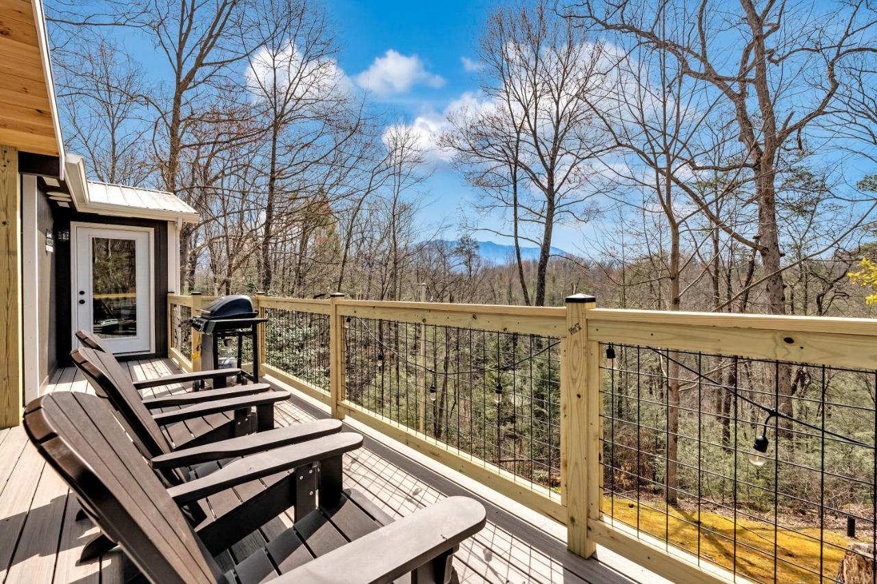 Whispering Winds, Hot Tub, Game Room, Wifi, 1089 Free Tickets Each Paid Day, Dollywood And More Gatlinburg Exterior photo