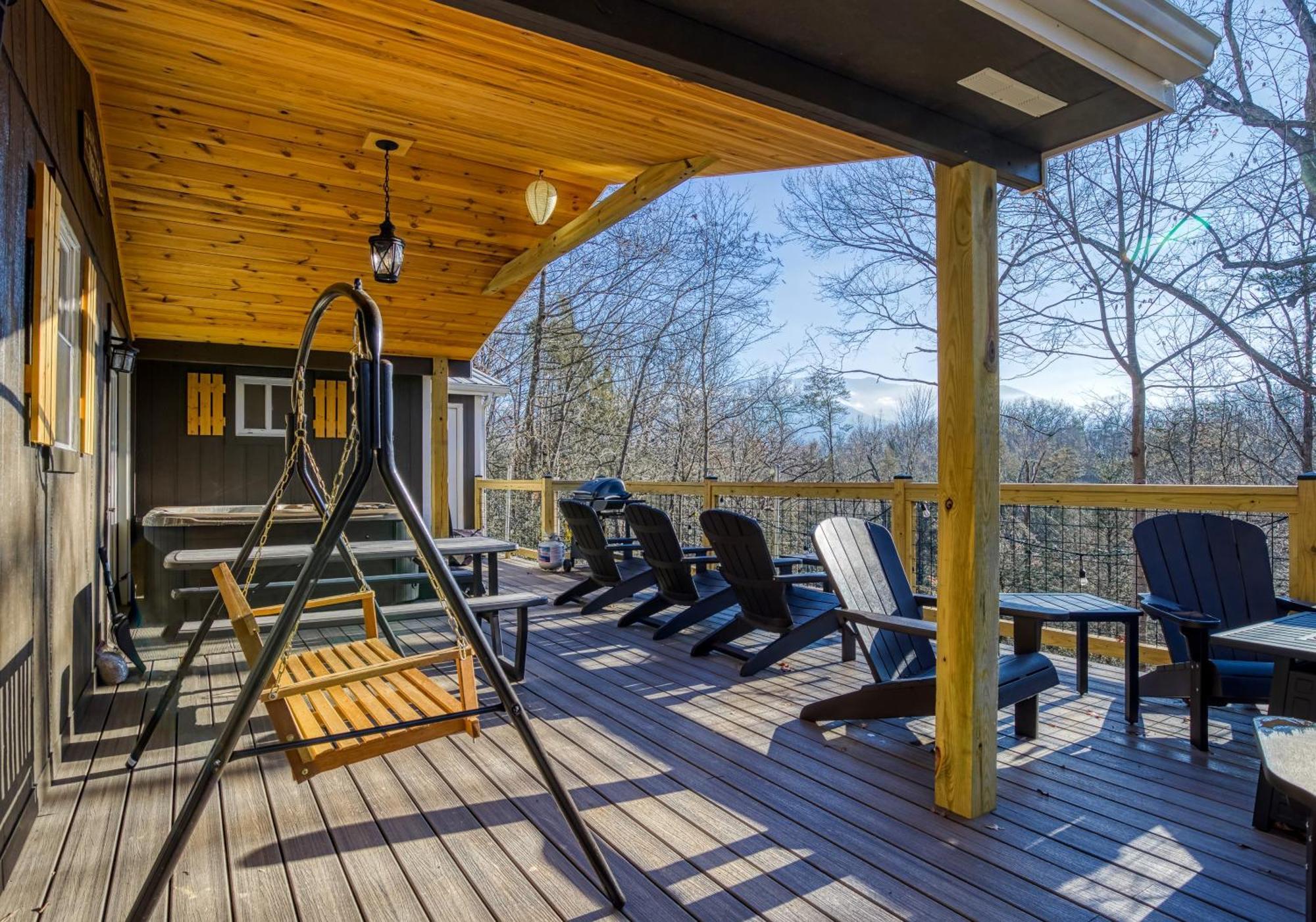 Whispering Winds, Hot Tub, Game Room, Wifi, 1089 Free Tickets Each Paid Day, Dollywood And More Gatlinburg Exterior photo