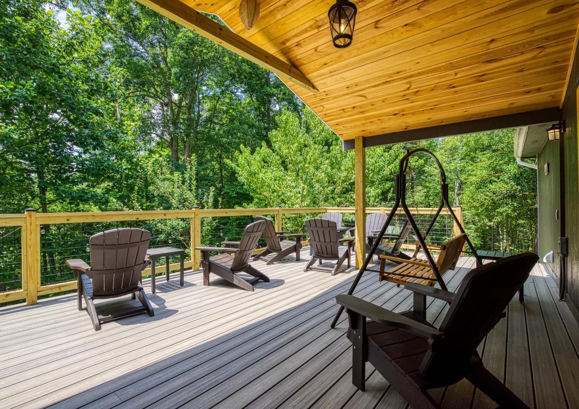 Whispering Winds, Hot Tub, Game Room, Wifi, 1089 Free Tickets Each Paid Day, Dollywood And More Gatlinburg Exterior photo